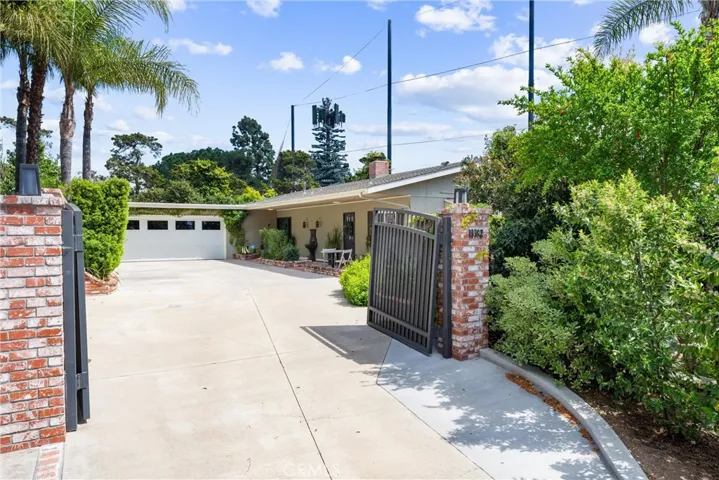 19362 Trino Circle, Yorba Linda, California 92886