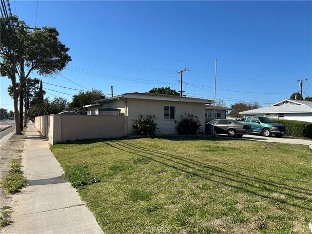 902 Alene Circle, Santa Ana, California 92703