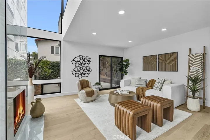 1984 Cortez, Laguna Beach, California 92651