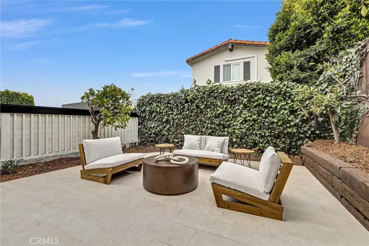 1984 Cortez, Laguna Beach, California 92651