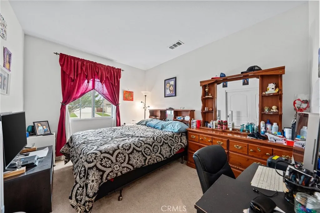 39268 Half Moon Circle, Murrieta, California 92563 home-pic-33