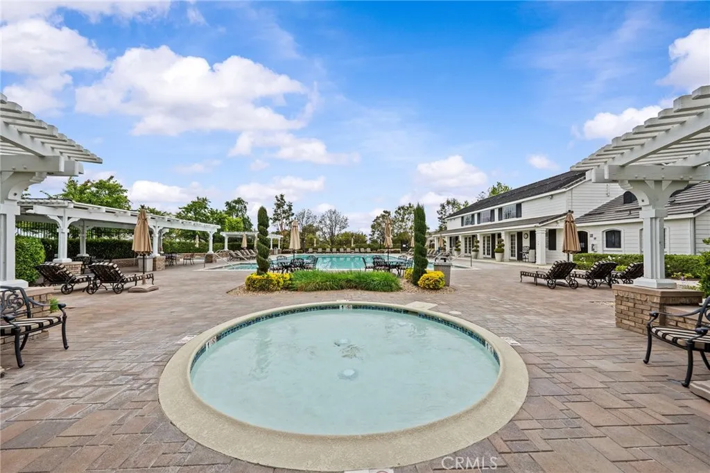 39268 Half Moon Circle, Murrieta, California 92563 home-pic-52