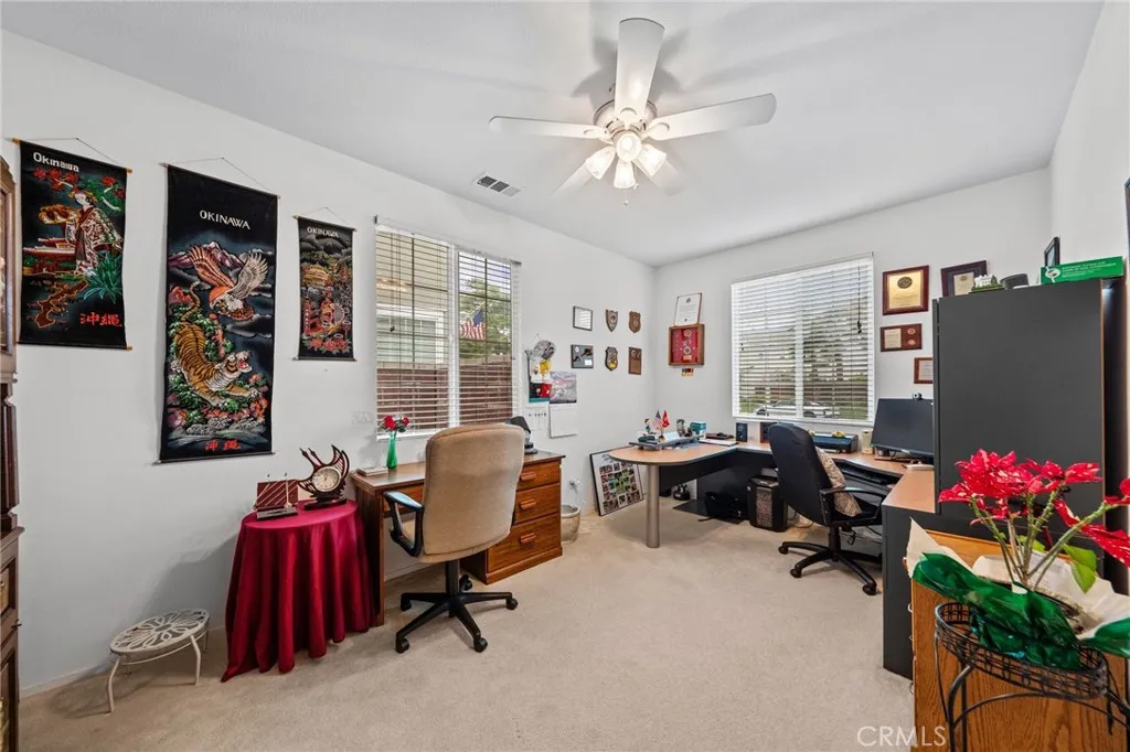 39268 Half Moon Circle, Murrieta, California 92563 home-pic-29