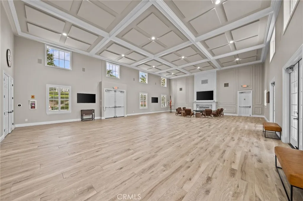 39268 Half Moon Circle, Murrieta, California 92563 home-pic-49