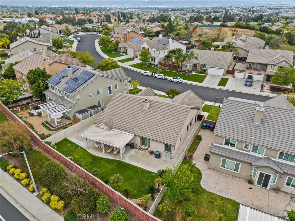 39268 Half Moon Circle, Murrieta, California 92563 home-pic-43