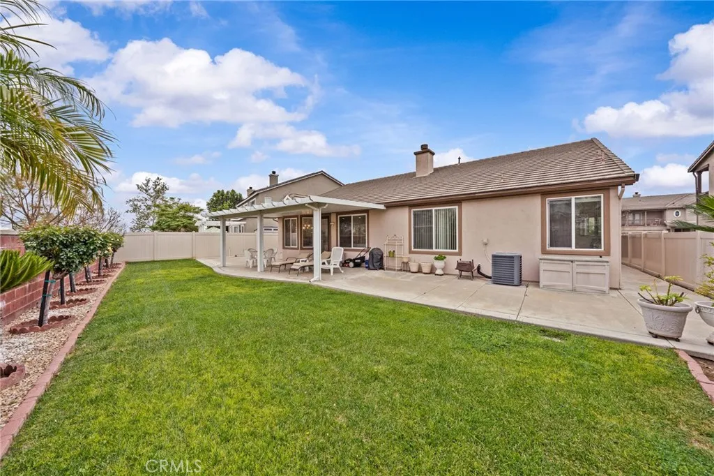 39268 Half Moon Circle, Murrieta, California 92563 home-pic-35