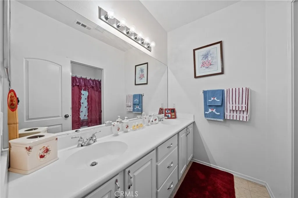 39268 Half Moon Circle, Murrieta, California 92563 home-pic-28