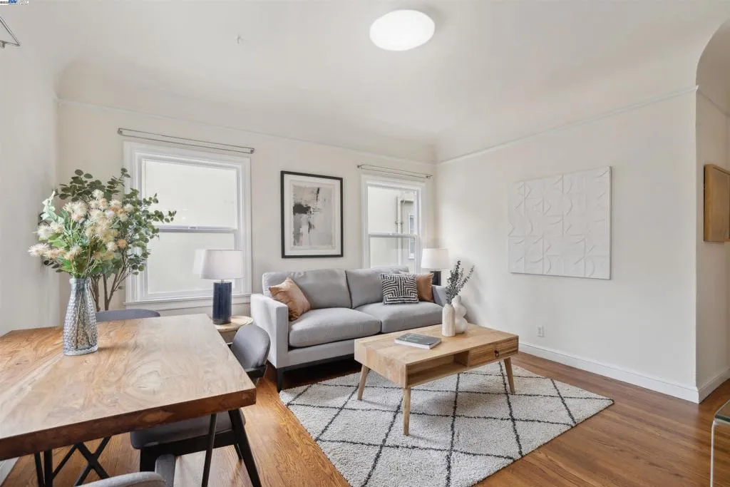 1438 Lakeshore Ave, Oakland, California 94606 home-pic-6