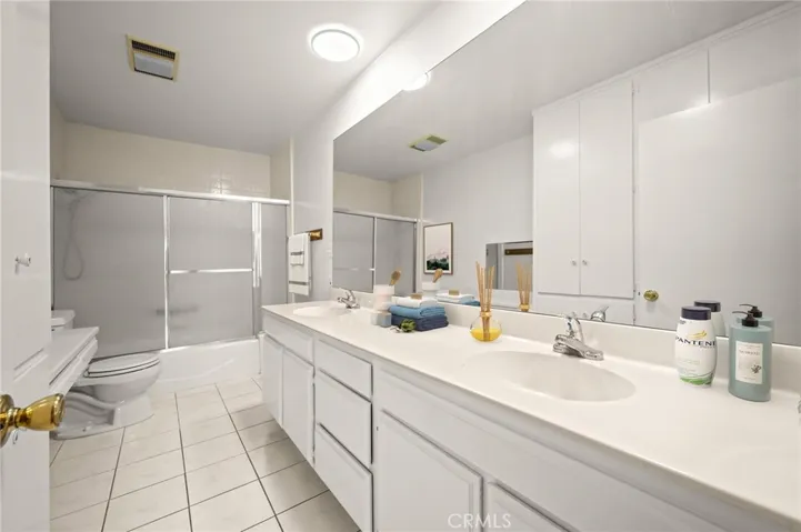 4647 Willis Avenue 207, Sherman Oaks, California 91403