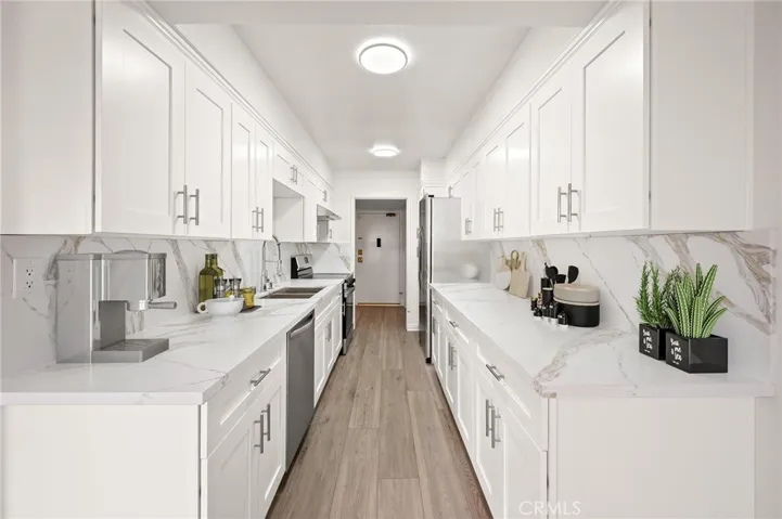 4647 Willis Avenue 207, Sherman Oaks, California 91403