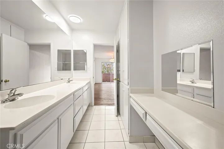 4647 Willis Avenue 207, Sherman Oaks, California 91403
