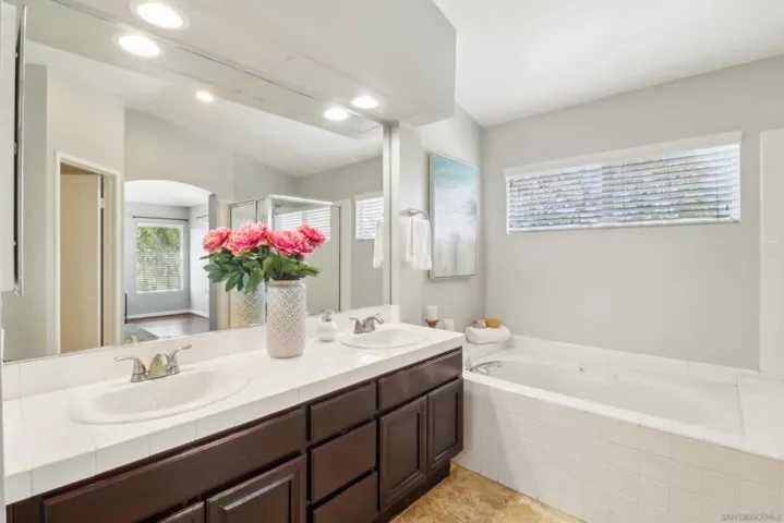 2223 Lago Madero, Chula Vista, California 91914