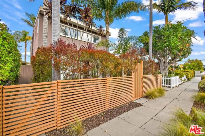 12913 Gilmore Avenue, Los Angeles, California 90066