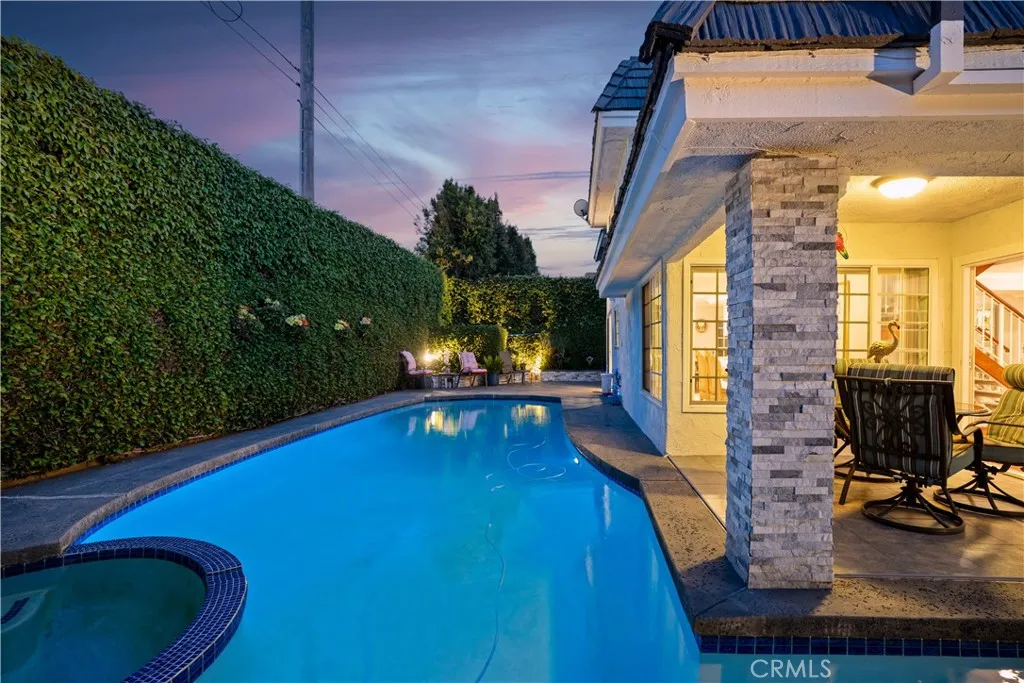 3010 Stoner Avenue, Los Angeles, California 90066 home-pic-2