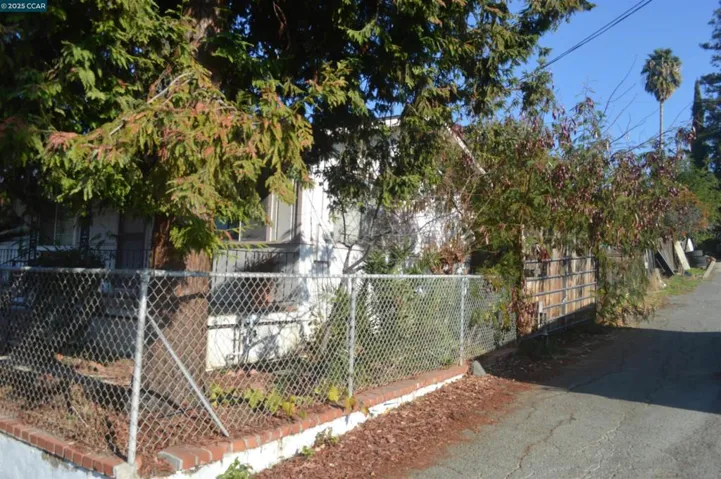 4231 Arthur Rd, Martinez, California 94553