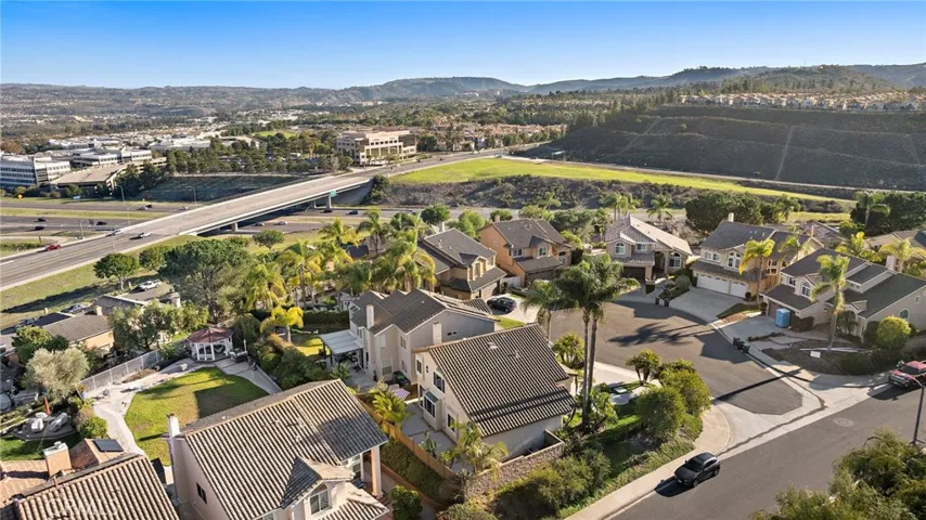 2 Windstar, Aliso Viejo, California 92656