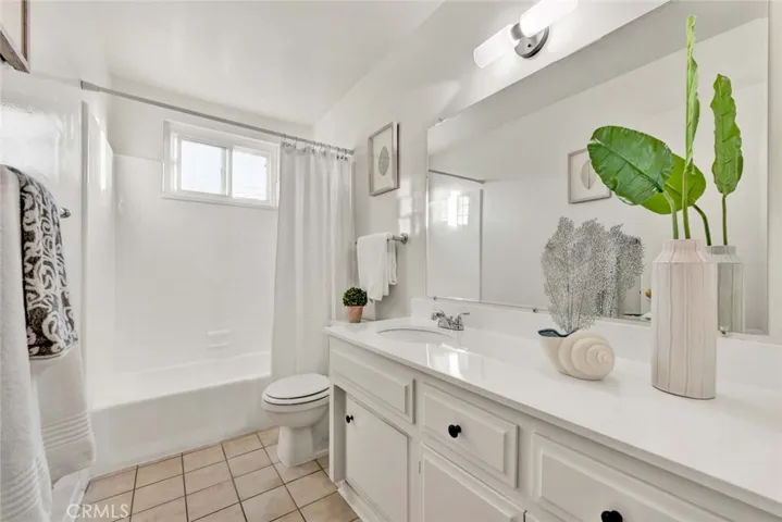 10460 Teal Circle, Fountain Valley, California 92708