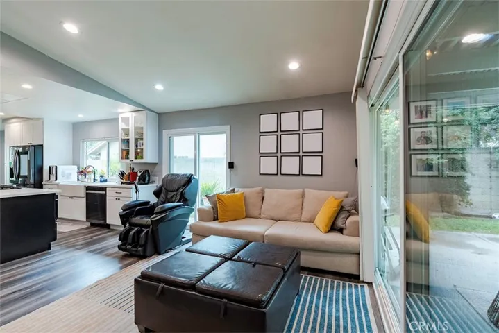 20221 Avenida Barcelona, Cerritos, California 90703