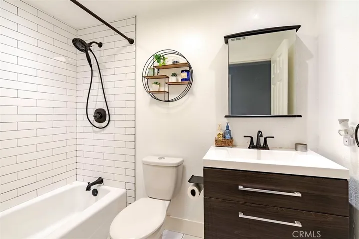 20221 Avenida Barcelona, Cerritos, California 90703