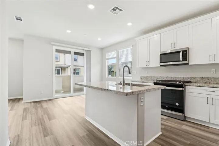 1539 Stratus Drive, Pomona, California 91768