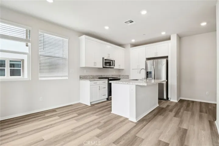 1539 Stratus Drive, Pomona, California 91768