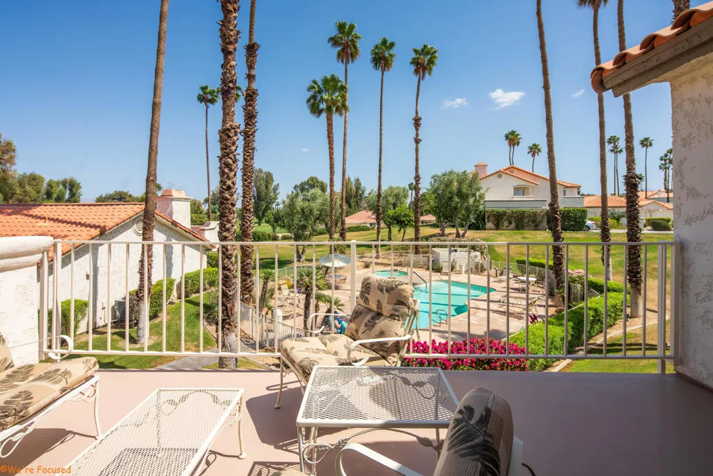 292 Desert Falls Drive E, Palm Desert, California 92211 home-pic-19