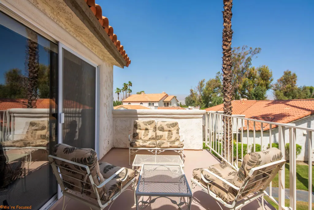 292 Desert Falls Drive E, Palm Desert, California 92211 home-pic-21