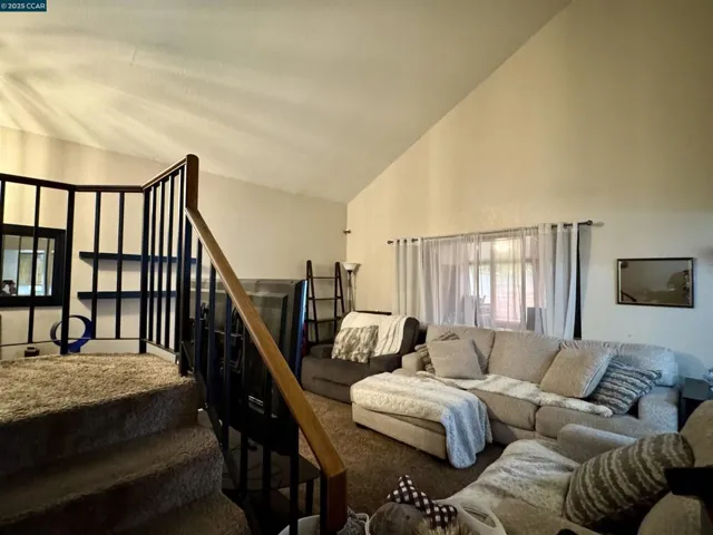 2167 Woolner Ave, Fairfield, California 94533