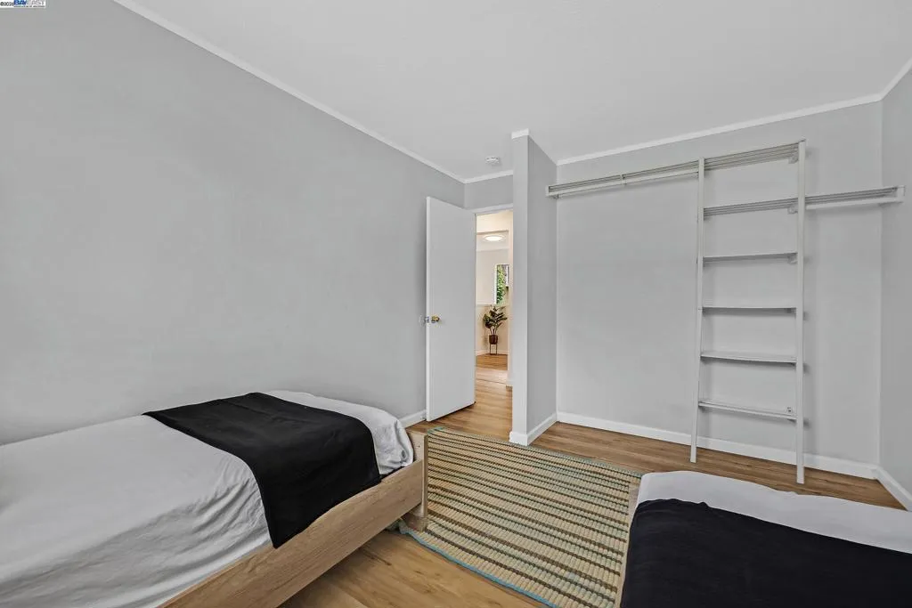 19464 Yuma St, Castro Valley, California 94546 home-pic-7