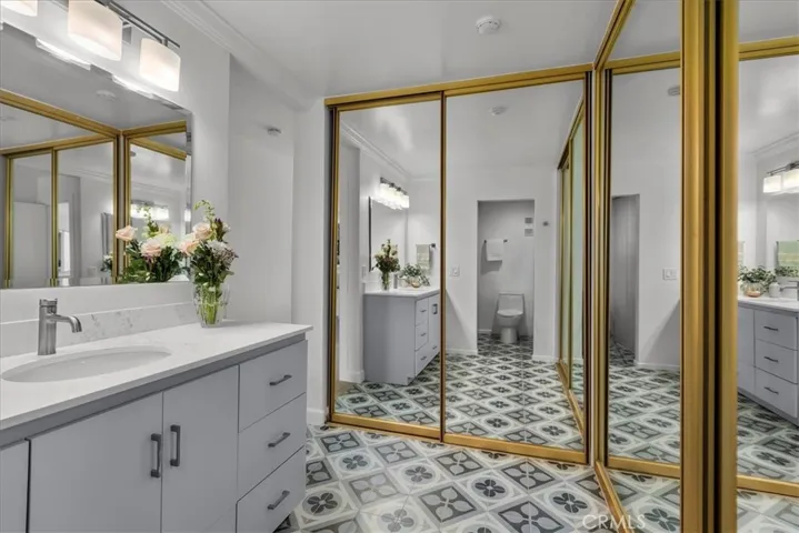 700 Esplanade 5, Redondo Beach, California 90277
