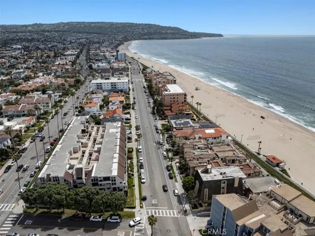 Steps from Beach & Bike Path