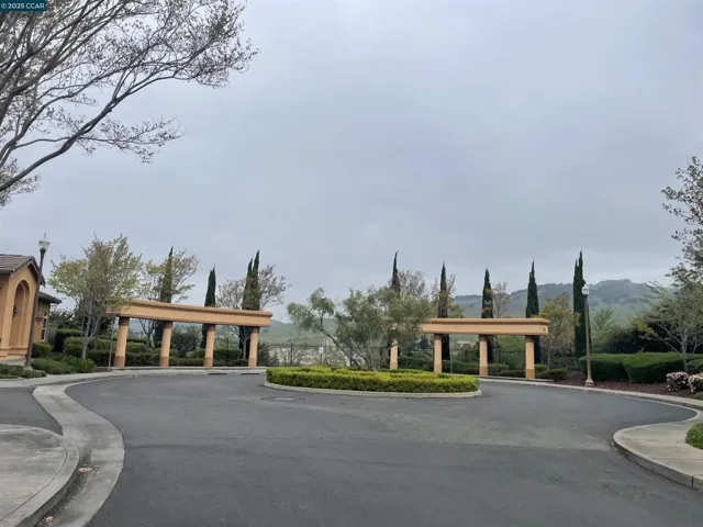 7104 Majestic Ct, Vallejo, California 94591