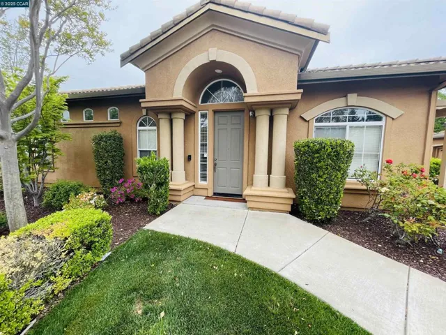 7104 Majestic Ct, Vallejo, California 94591