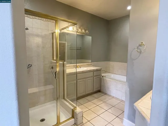 7104 Majestic Ct, Vallejo, California 94591