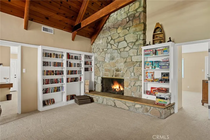 693 Old Meadow Place, Lake Arrowhead, California 92352