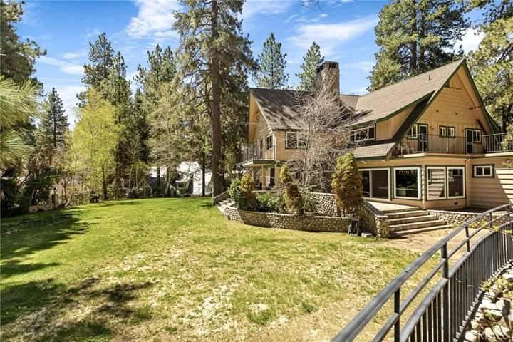 693 Old Meadow Place, Lake Arrowhead, California 92352