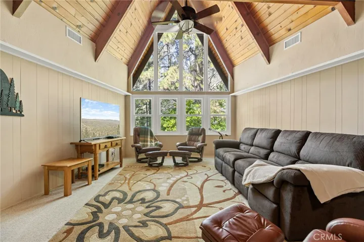 693 Old Meadow Place, Lake Arrowhead, California 92352