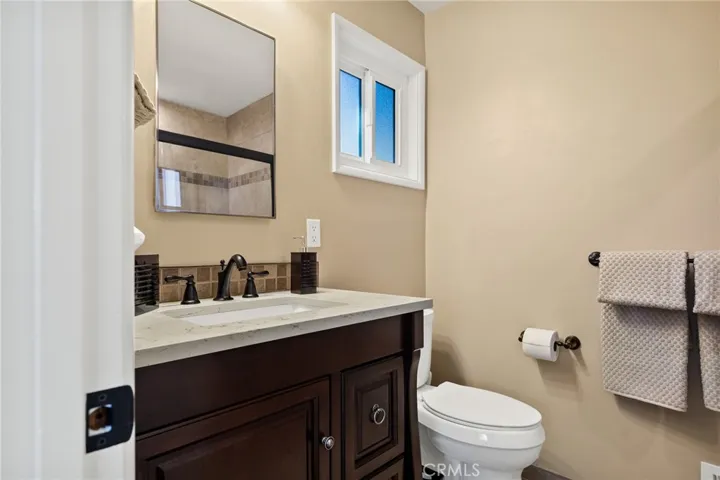 693 Old Meadow Place, Lake Arrowhead, California 92352