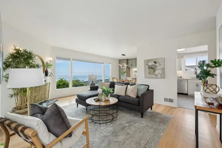 16 Longview Drive, Daly City, California 94015