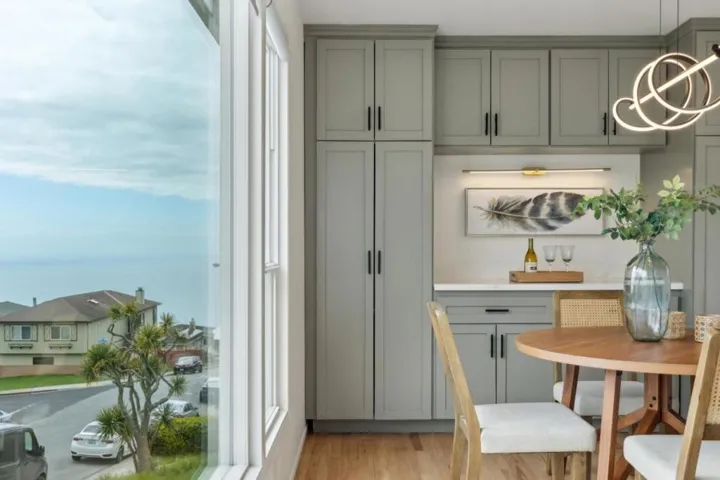 16 Longview Drive, Daly City, California 94015