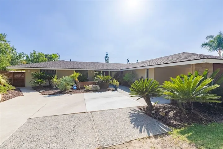 931 Rancho Circle, Fullerton, California 92835