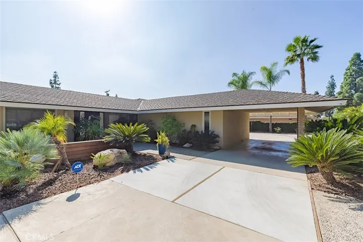 931 Rancho Circle, Fullerton, California 92835