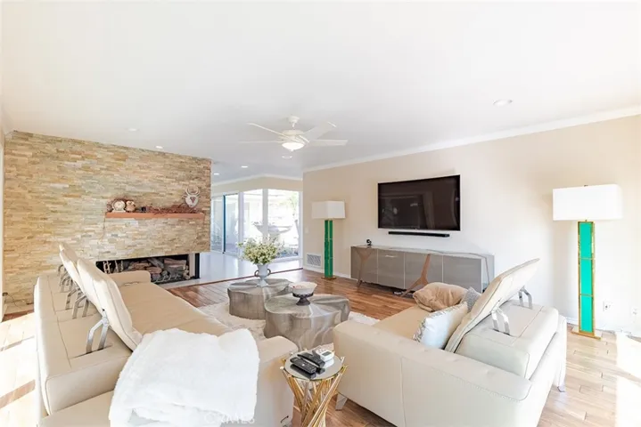 931 Rancho Circle, Fullerton, California 92835