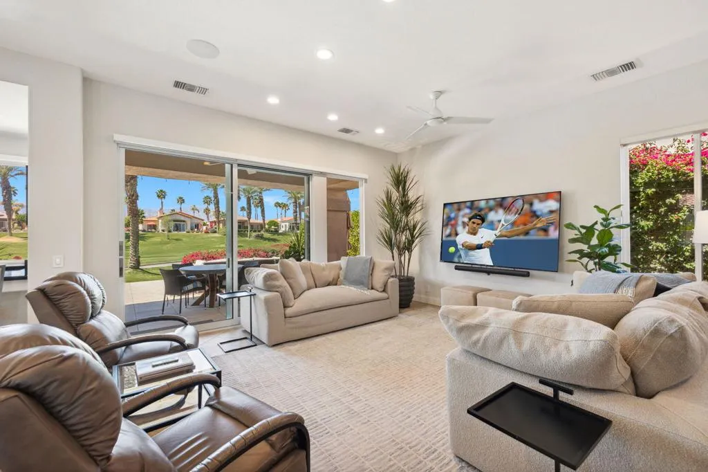 351 Tomahawk Drive, Palm Desert, California 92211 home-pic-19