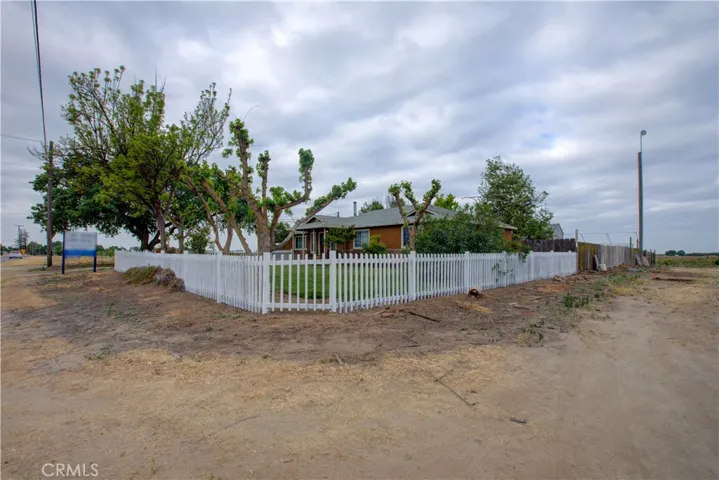 7553 Sycamore Street, Delhi, California 95315