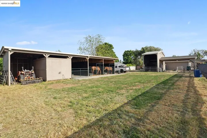 3060 Grant Road, Oakley, California 94561