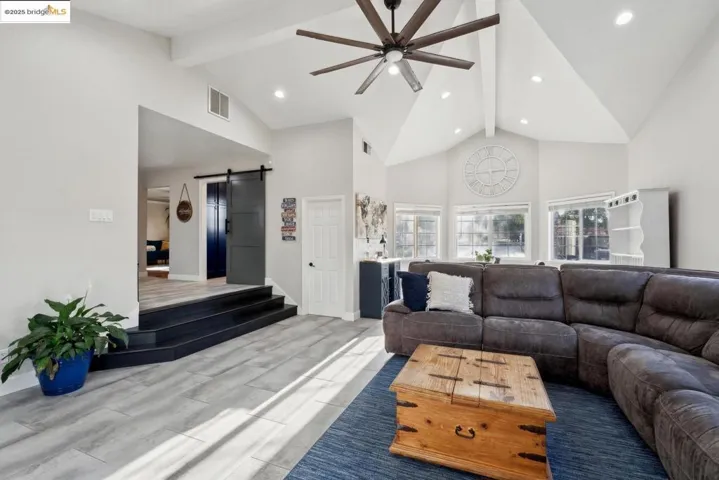 3060 Grant Road, Oakley, California 94561