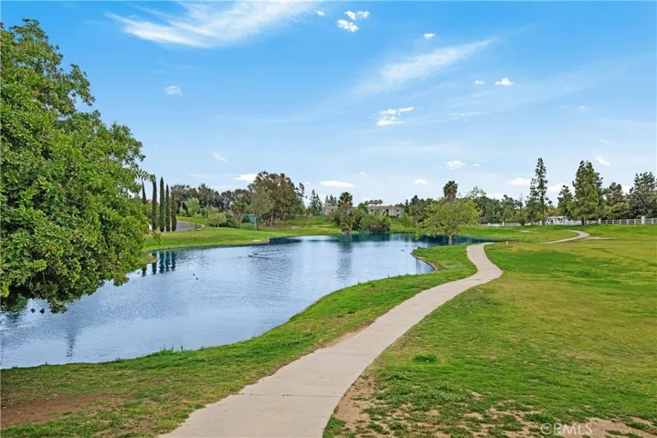 40310 Via Tonada, Murrieta, California 92562