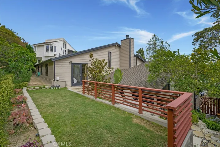 2240 Hillview Drive, Laguna Beach, California 92651