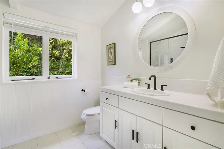 2240 Hillview Drive, Laguna Beach, California 92651